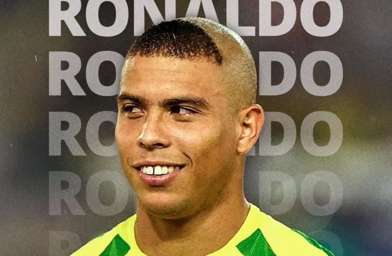 «Esa foto donde estoy luchando contra Cannavaro y Maldini es la más hermosa que he visto y la más bonita que me han hecho».